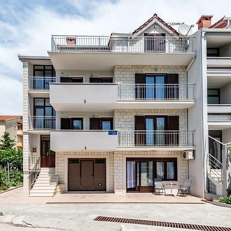 Apartments Silvi Podstrana Exterior foto